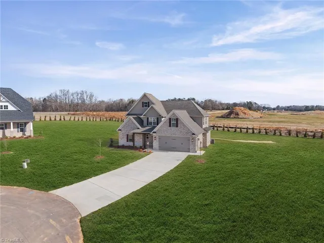 $597,837 | 264 Sandpiper Drive, Lexington, NC 27295