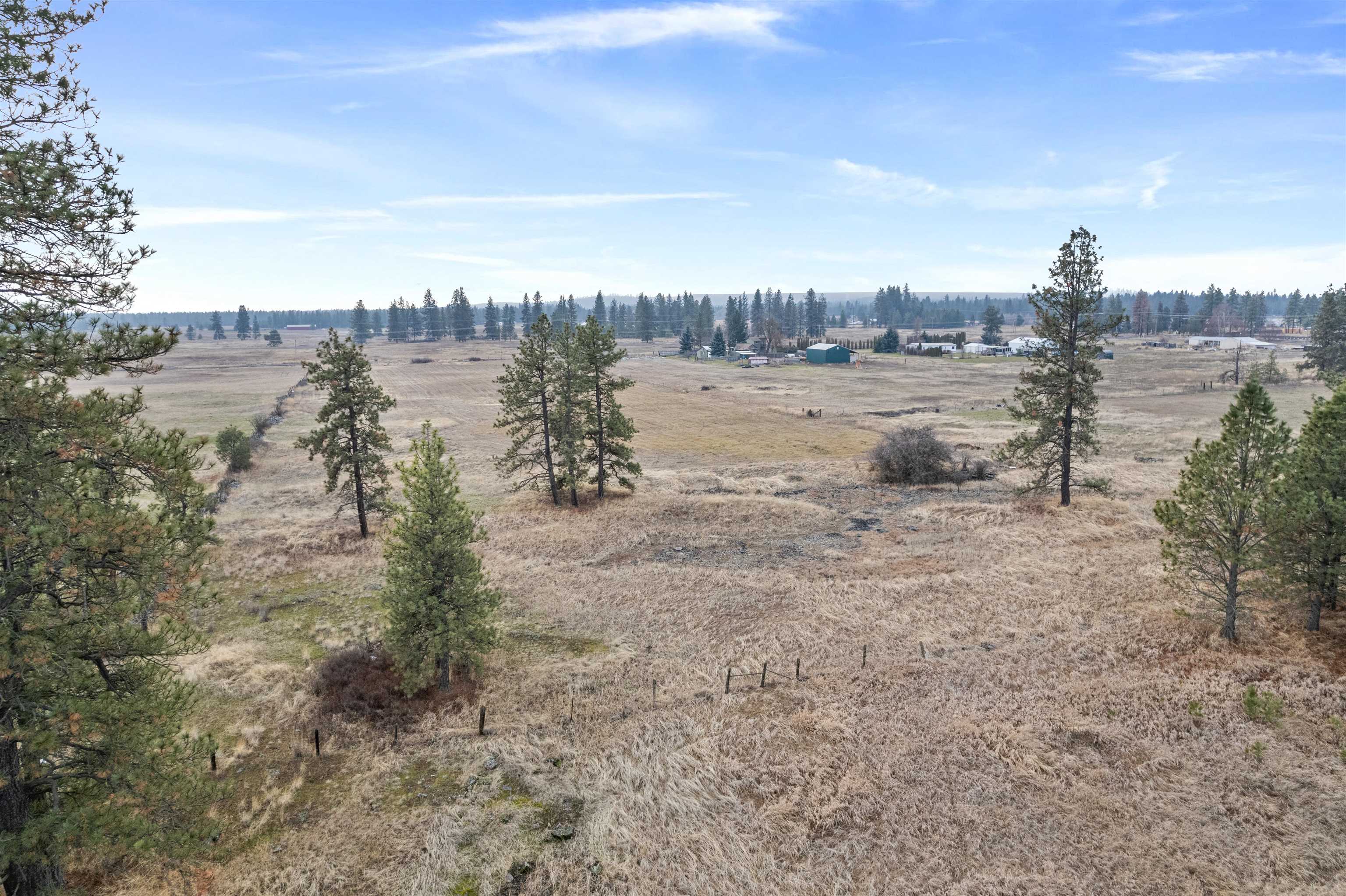 7230 West Hallett Road Spokane, WA 99224 - Photo 5 of 11