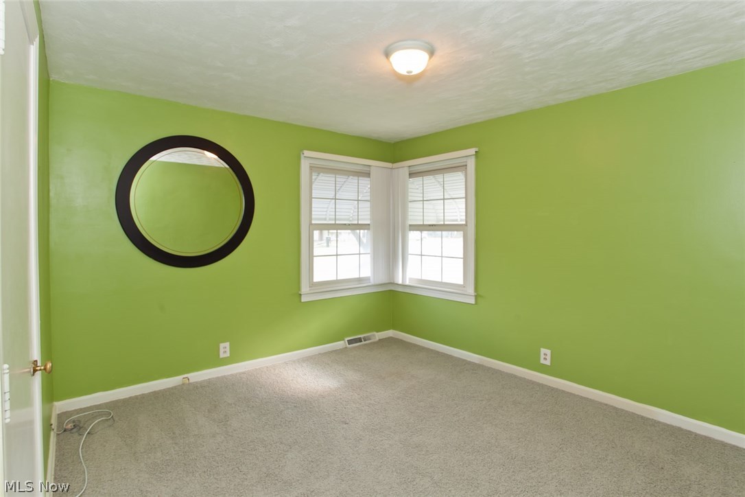 5080 Jaycox Road North Ridgeville, OH 44039 - Photo 10 of 22