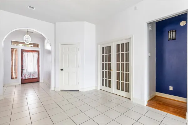 $2,350 | 18418 Hot Creek Court, Humble, TX 77346