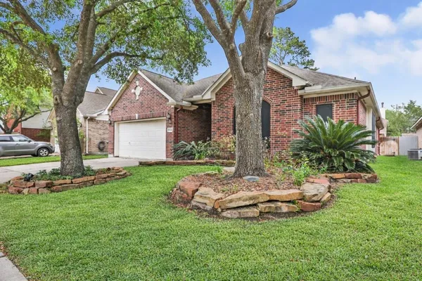 $2,350 | 18418 Hot Creek Court, Humble, TX 77346