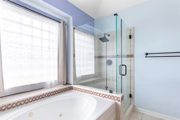 $2,350 | 18418 Hot Creek Court, Humble, TX 77346