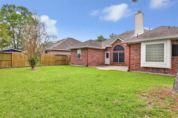 $2,350 | 18418 Hot Creek Court, Humble, TX 77346
