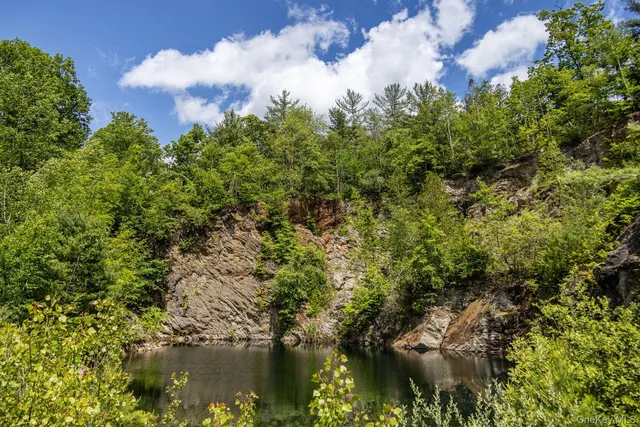 $39,000,000 | 104 North Garden Drive, Pawling, NY 12564