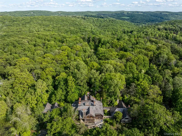 $39,000,000 | 104 North Garden Drive, Pawling, NY 12564