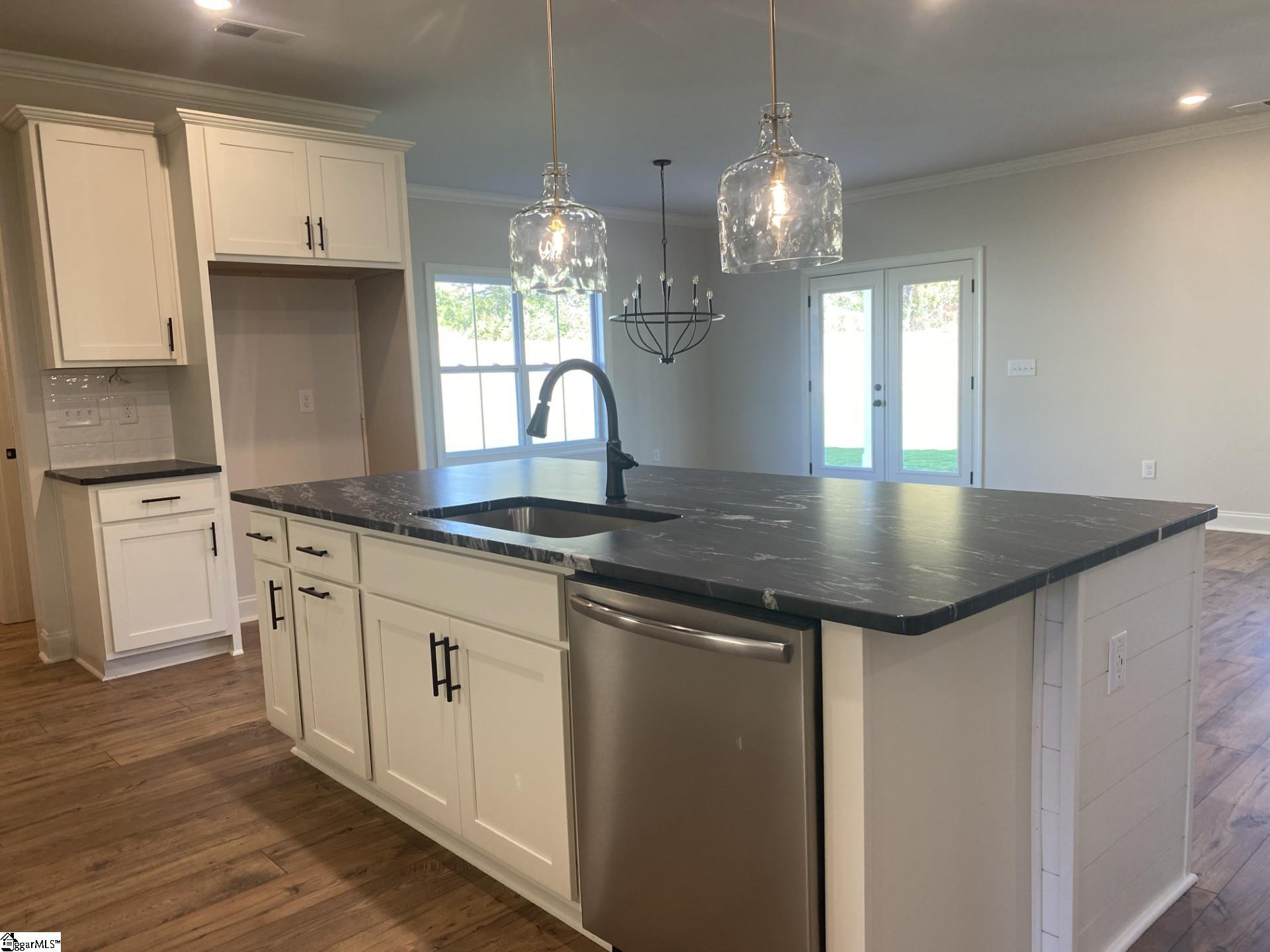 123 Arbor Wds Way Easley, SC 29642 - Photo 17 of 33