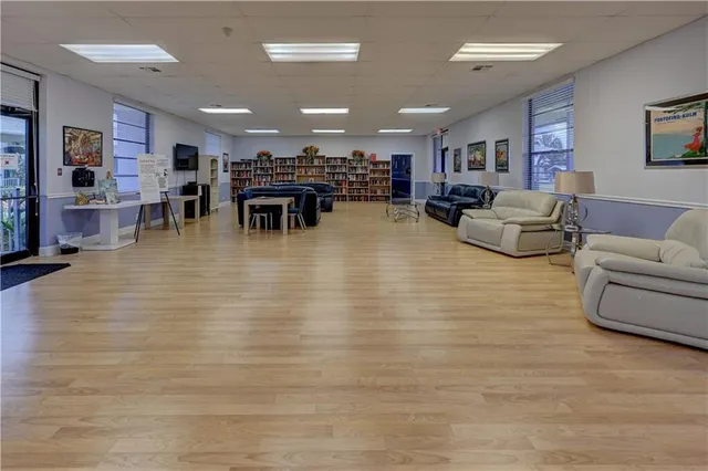 $2,800 | 14263 El Clavel Way, Delray Beach, FL 33484