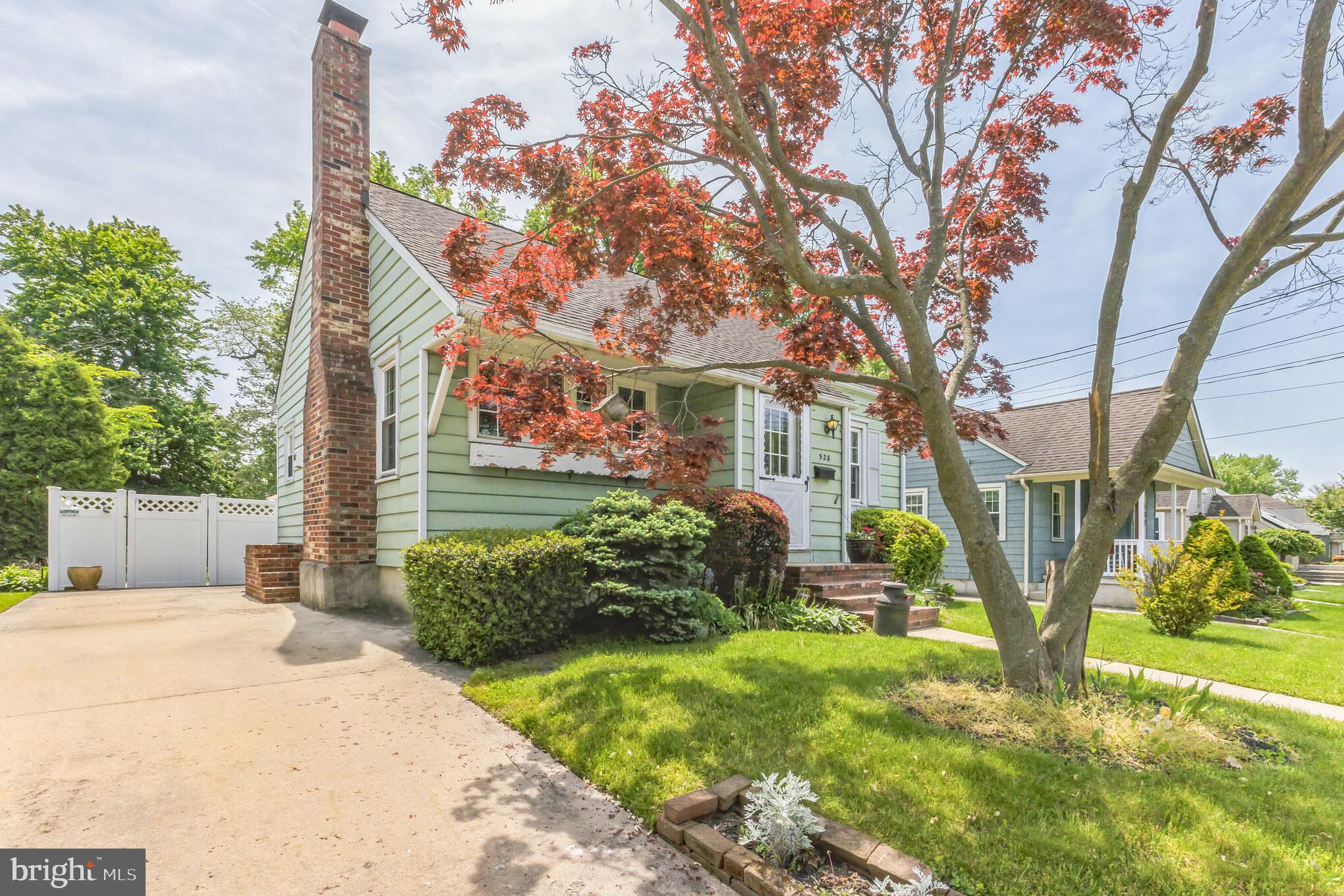 528 Maple Avenue Audubon, NJ 08106 - Photo 2 of 35