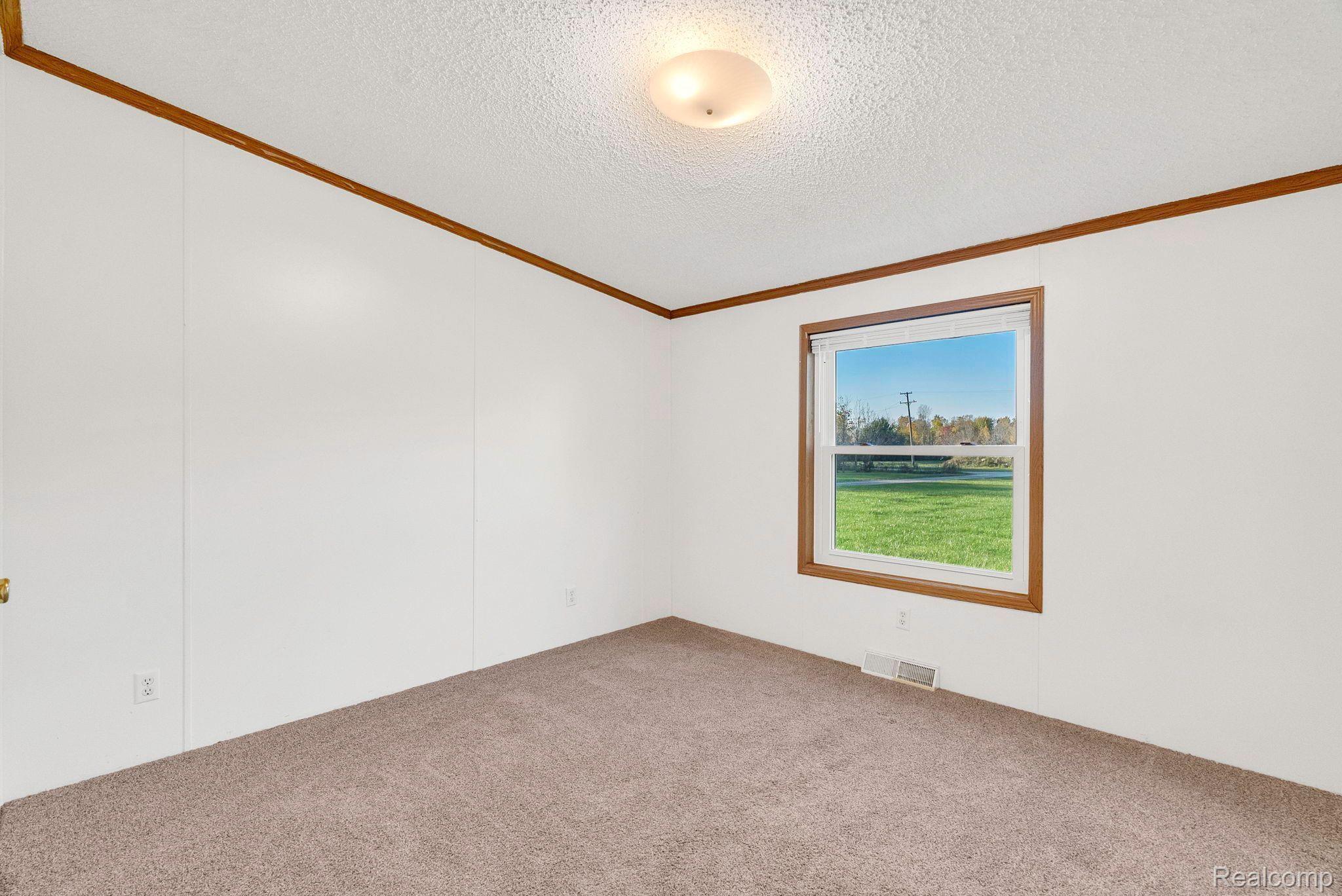 4047 Myron Road Fort Gratiot, MI 48059 - Photo 40 of 60 Gallery Image 40