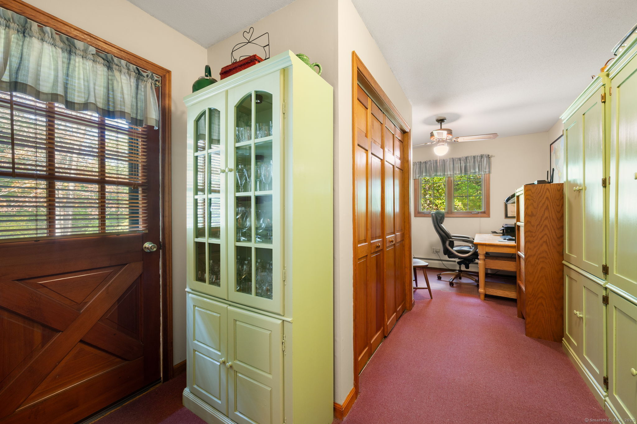 383 Lathrop Road Plainfield, CT 06374 - Photo 20 of 40