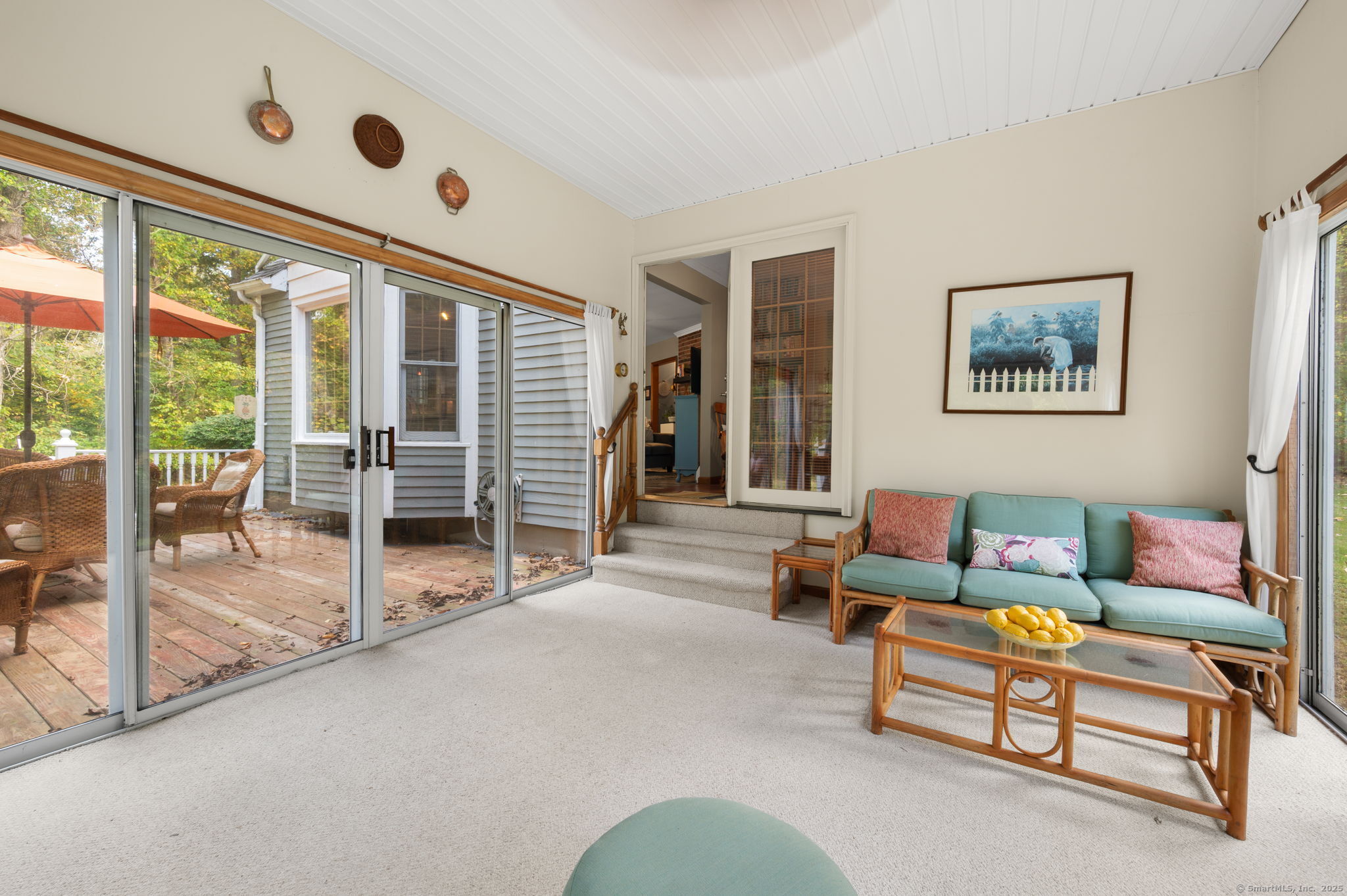 383 Lathrop Road Plainfield, CT 06374 - Photo 10 of 40 a living room with furniture