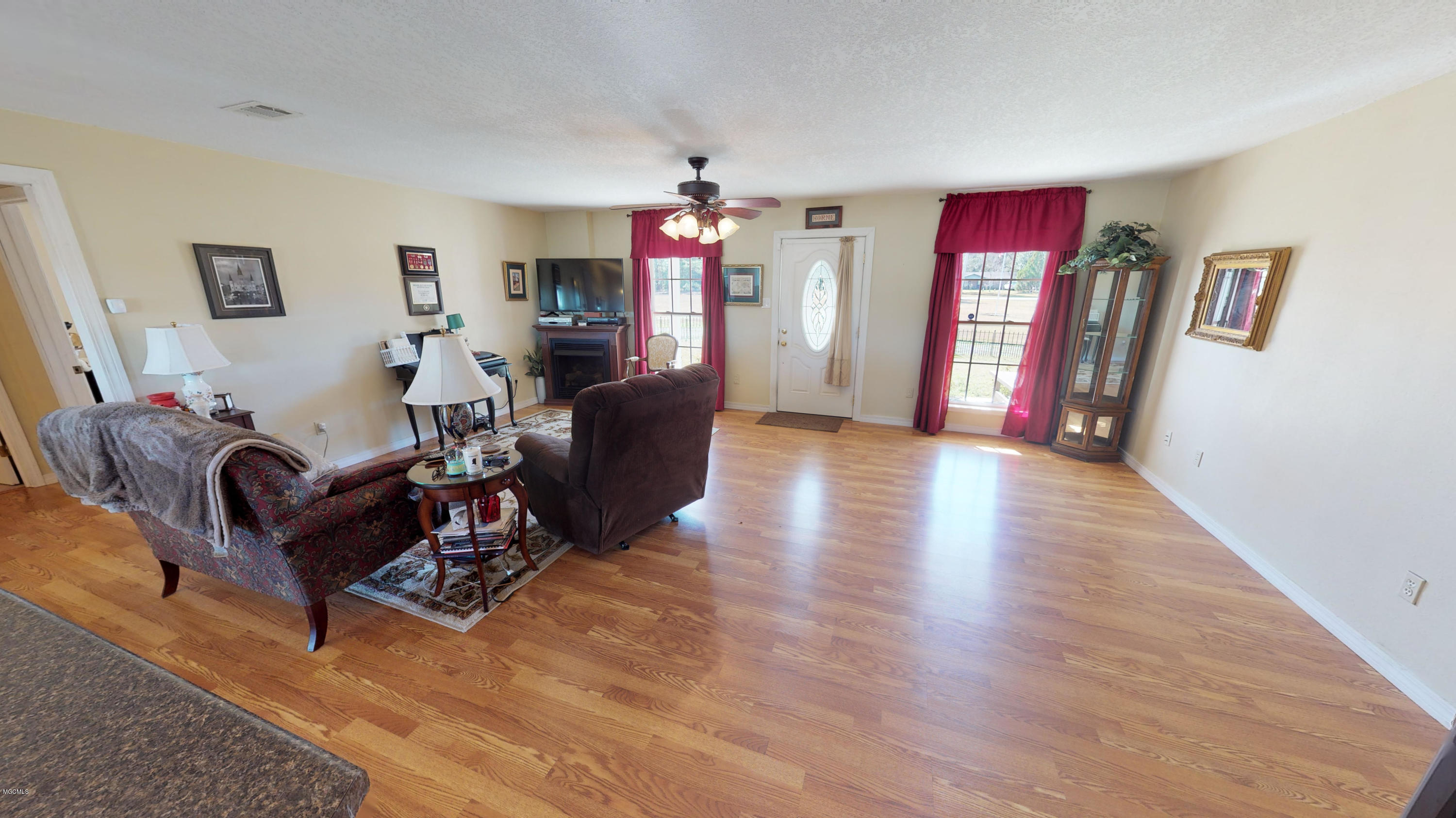 1242 Basin Refuge Road Lucedale, MS 39452 - Photo 5 of 20 living
