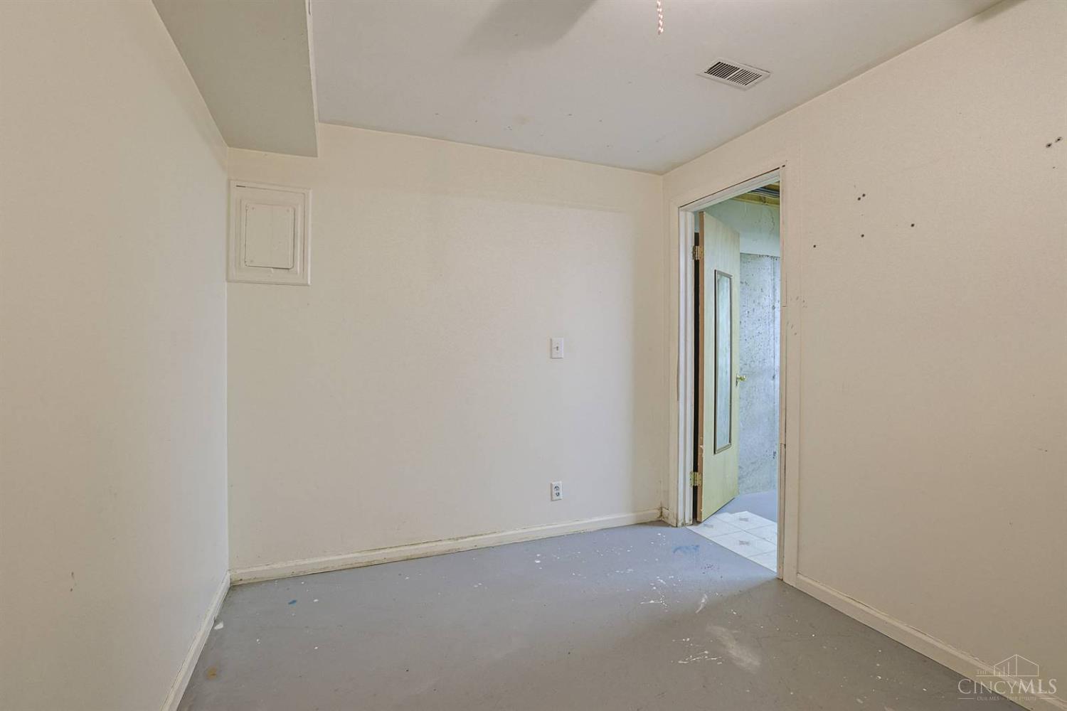 3352 Huntsman Trace Amelia, OH 45102 - Photo 24 of 30