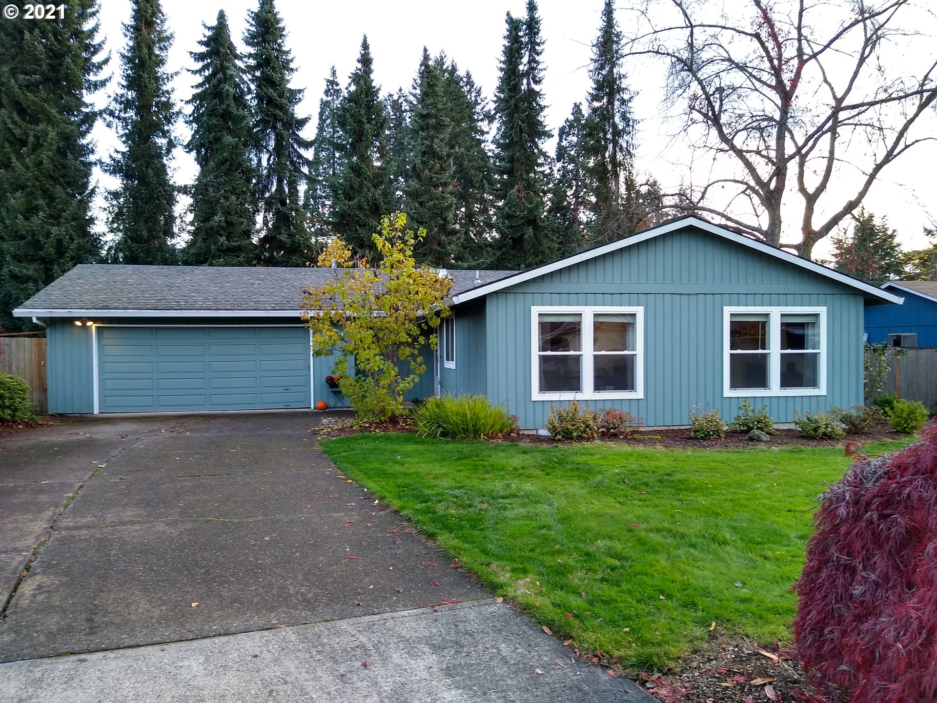 9098 Southwest Raritan Court Tualatin, OR 97062 - Photo 1 of 26 Gallery Image 1
