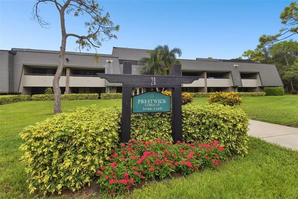 $547,900 | 36750 US Highway 19 North, Unit 20305, Palm Harbor, FL 34684
