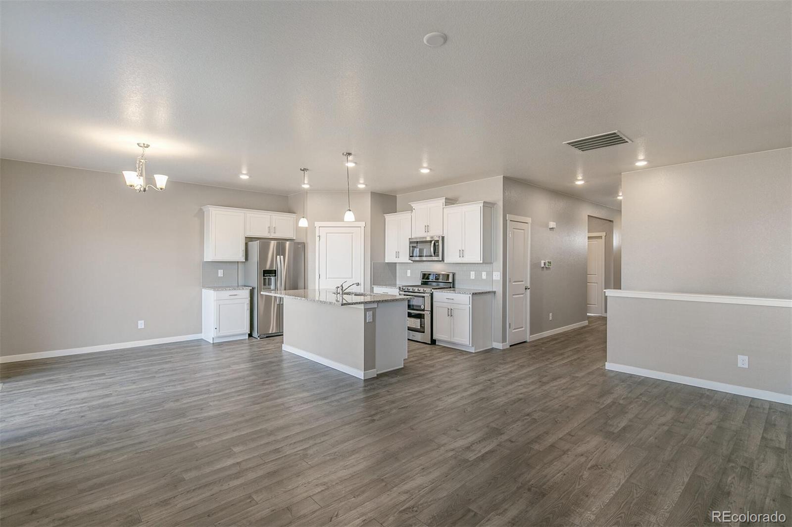 3066 Belleville Ridge Road Elizabeth, CO 80107 - Photo 3 of 20 Gallery Image 3