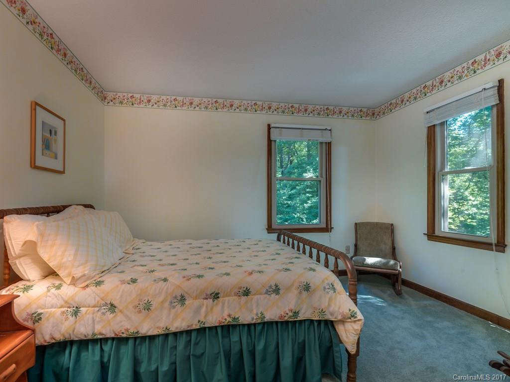 151 Heatherly Heights Road Saluda, NC 28773 - Photo 16 of 24