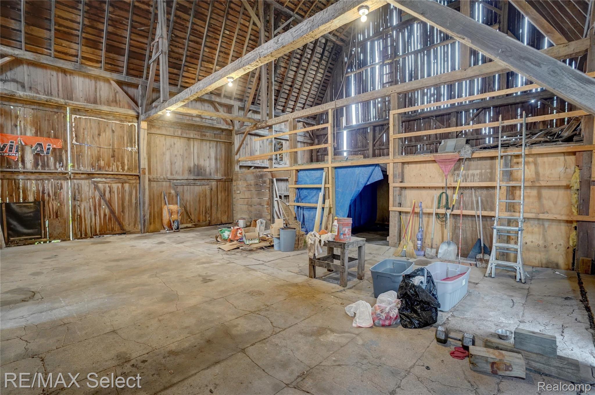 6087 Peet Road Chesaning, MI 48616 - Photo 54 of 55 6087 Peet Road 099.jpg