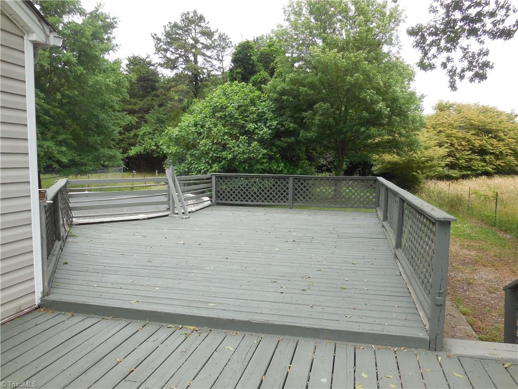 405 Summit Road High Point, NC 27265 - Photo 18 of 20