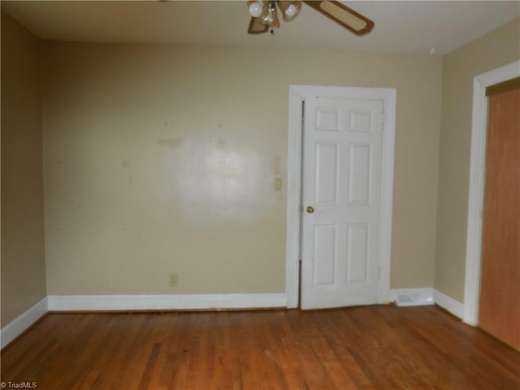 405 Summit Road High Point, NC 27265 - Photo 10 of 20