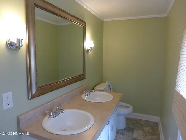 $1,400 | 1404 Peachtree Street, Goldsboro, NC 27530