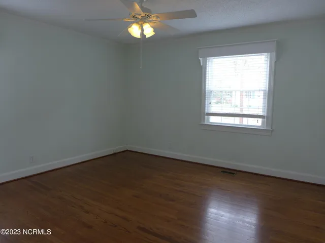 $1,400 | 1404 Peachtree Street, Goldsboro, NC 27530