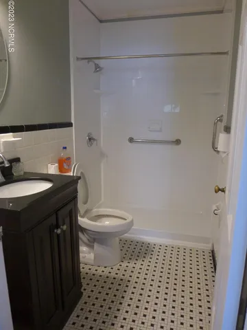 $1,400 | 1404 Peachtree Street, Goldsboro, NC 27530