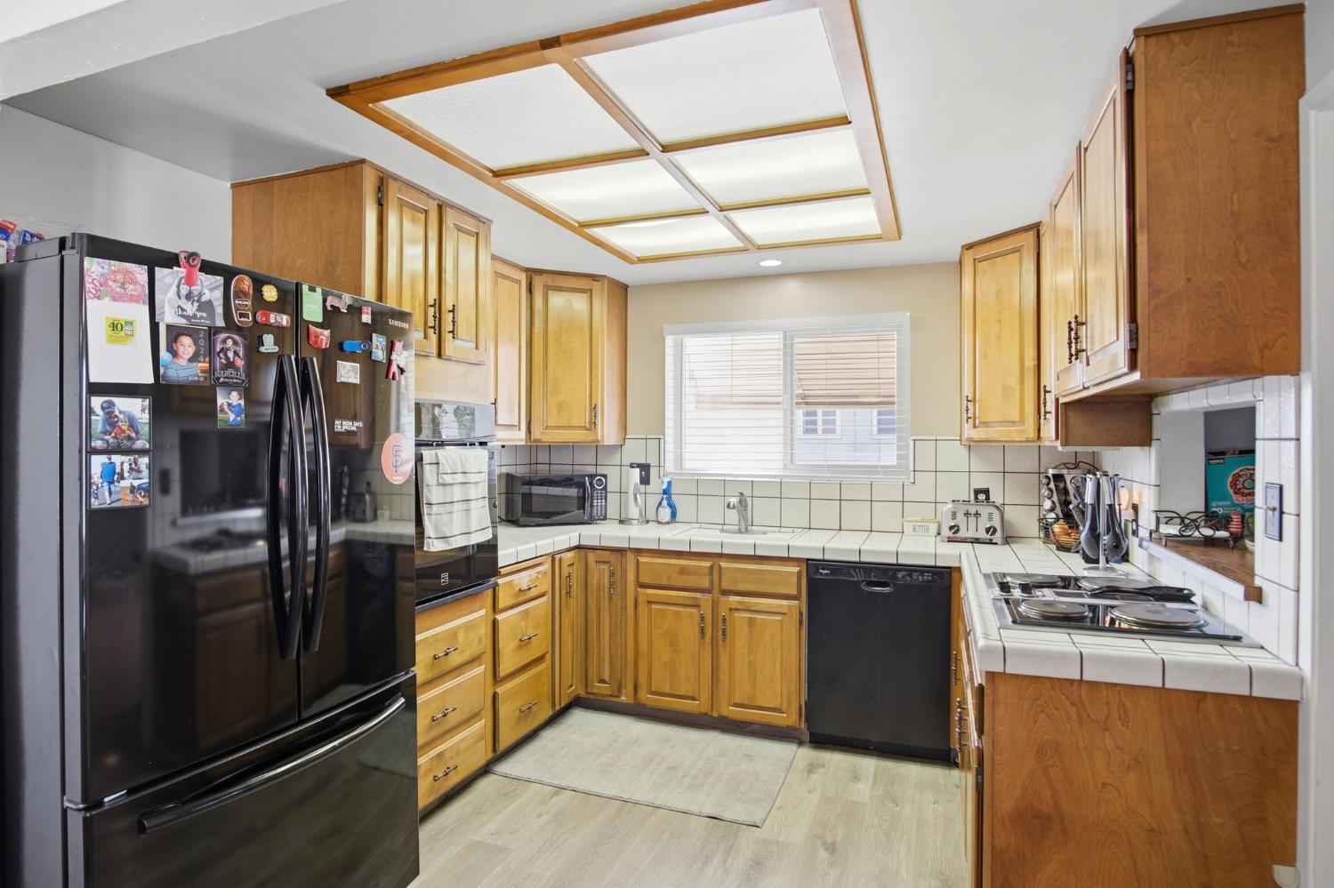 524 Ribier Avenue Modesto, CA 95350 - Photo 6 of 21