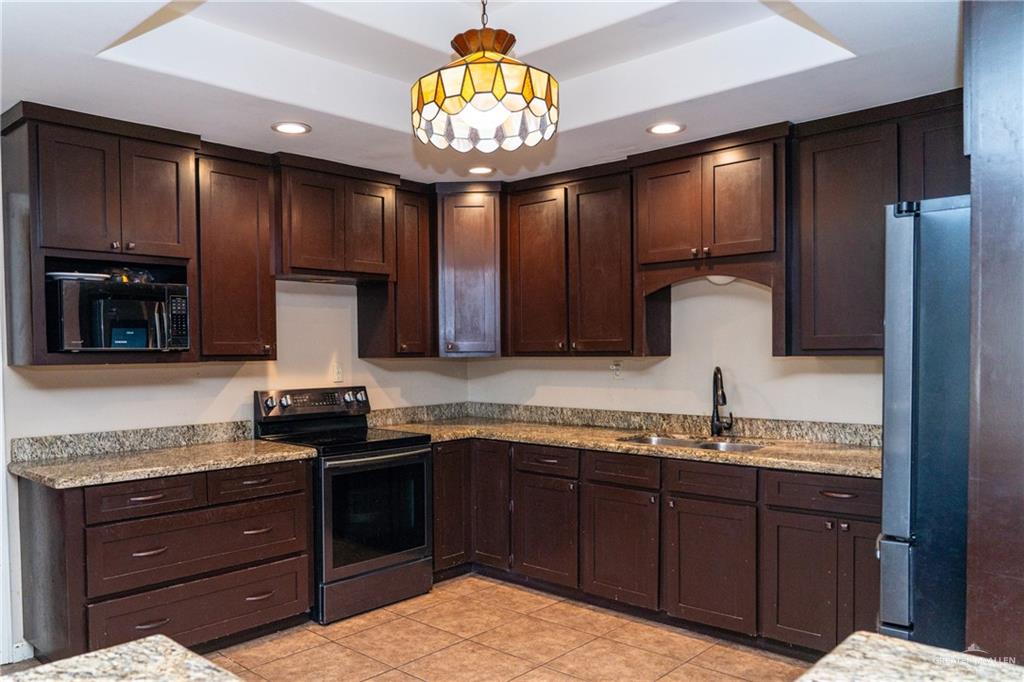 1802 Marble Street Penitas, TX 78576 - Photo 5 of 12