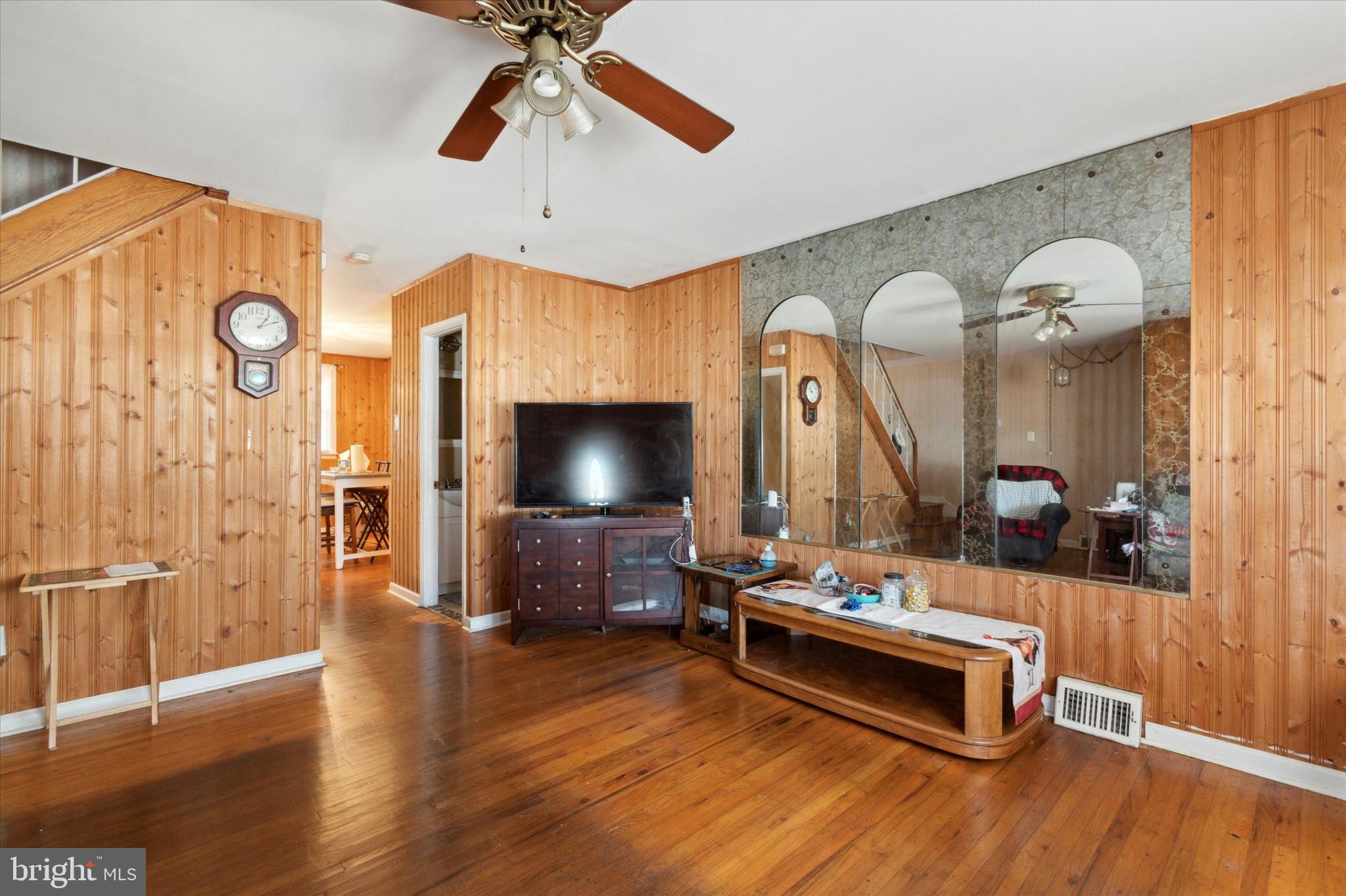 3026 Derry Road Philadelphia, PA 19154 - Photo 17 of 35 Gallery Image 17