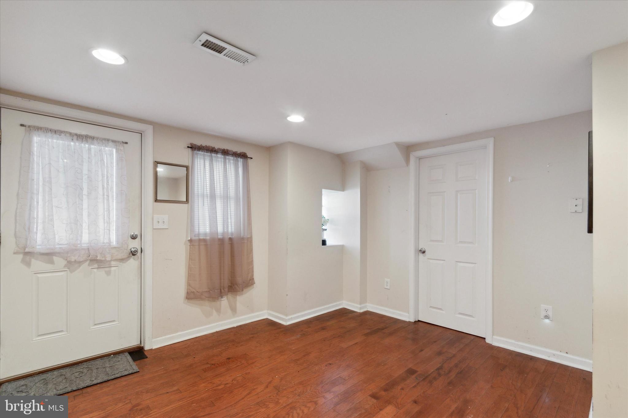 3026 Derry Road Philadelphia, PA 19154 - Photo 18 of 35 Gallery Image 18