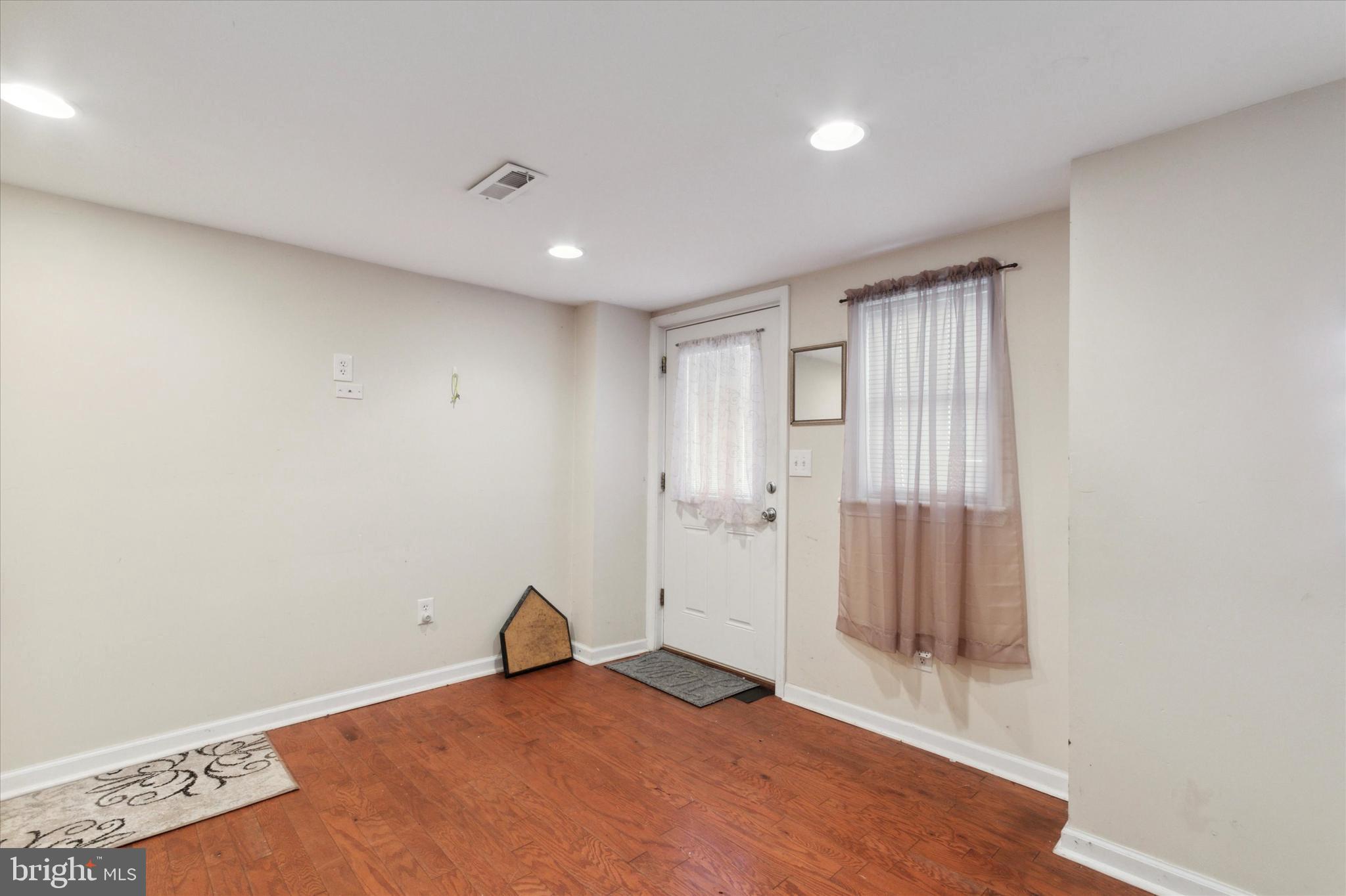 3026 Derry Road Philadelphia, PA 19154 - Photo 19 of 35 Gallery Image 19