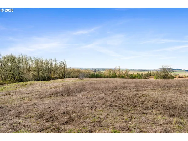 $725,000 | Diamond Ridge Loop, Eugene, OR 97408