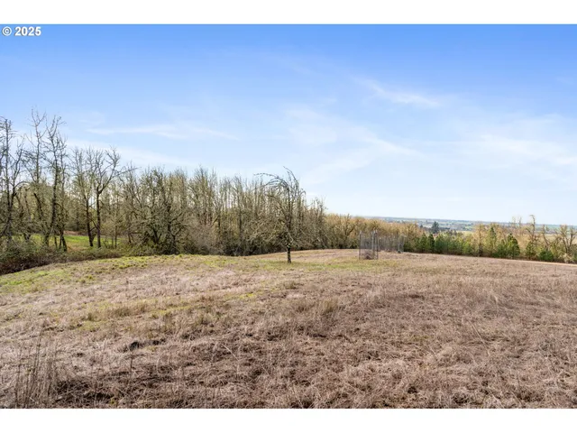 $725,000 | Diamond Ridge Loop, Eugene, OR 97408