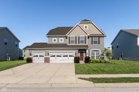 $389,999 | 10325 Legacy Drive, Brownsburg, IN 46112