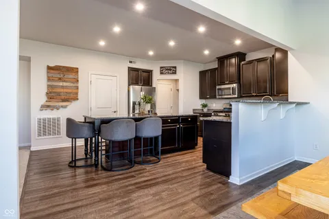 $389,999 | 10325 Legacy Drive, Brownsburg, IN 46112