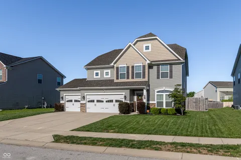 $389,999 | 10325 Legacy Drive, Brownsburg, IN 46112