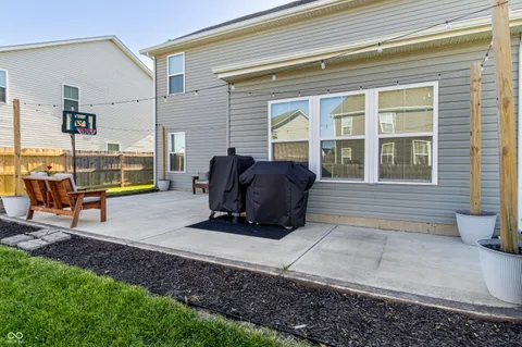$389,999 | 10325 Legacy Drive, Brownsburg, IN 46112