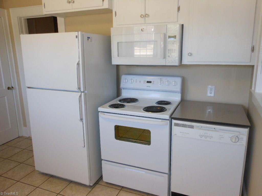 1279 Hickory Tree Road Winston-Salem, NC 27127 - Photo 3 of 30 Gallery Image 3