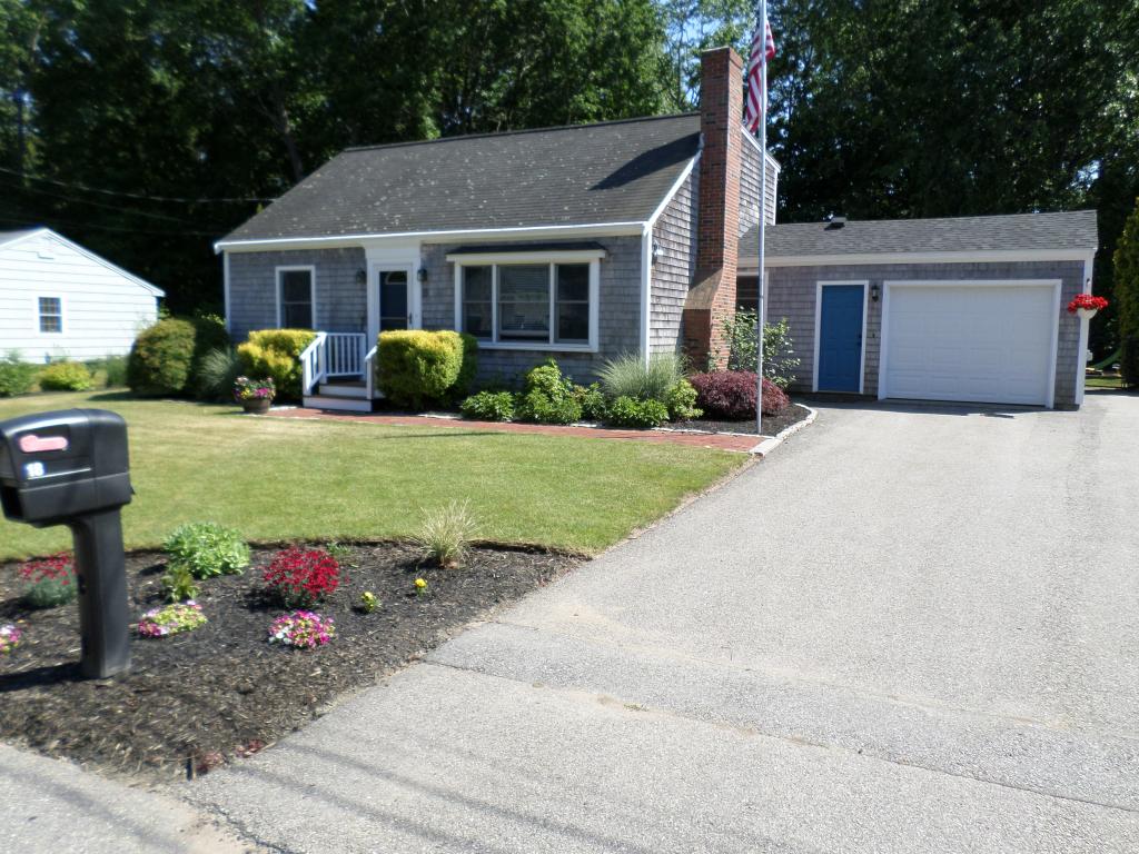 18 Bradstreet Road Hampton, NH 03842 - Photo 1 of 27 Gallery Image 1