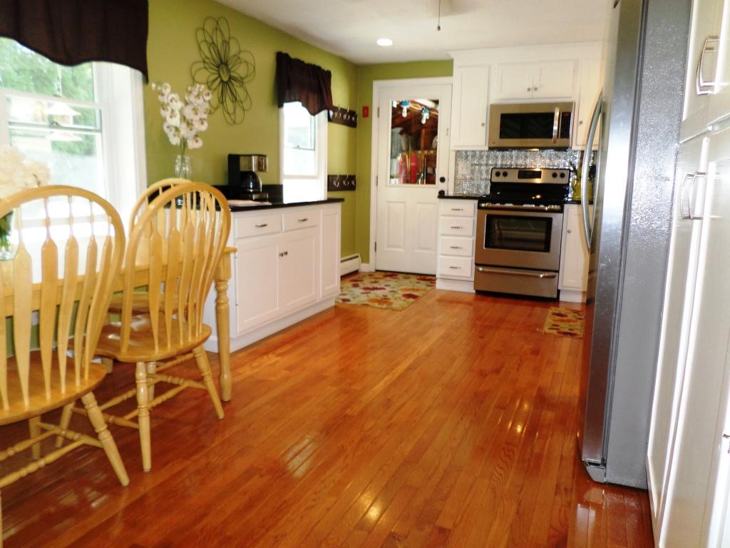 18 Bradstreet Road Hampton, NH 03842 - Photo 4 of 27 Gallery Image 4