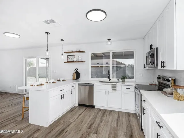 $3,500 | 2529 East Commonwealth Circle, Chandler, AZ 85225