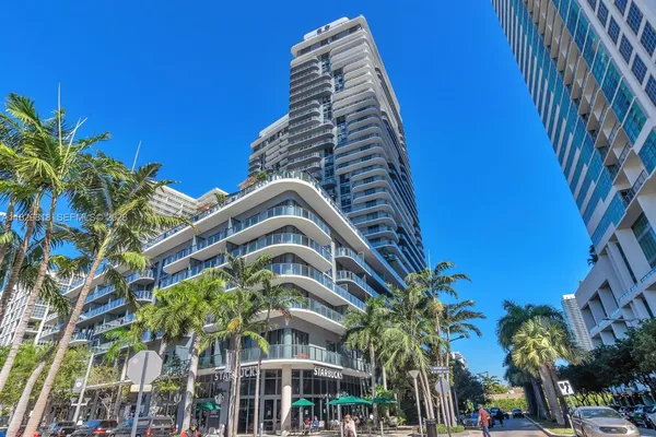 $4,500 | 121 Northeast 34th Street, Unit 905, Miami, FL 33137