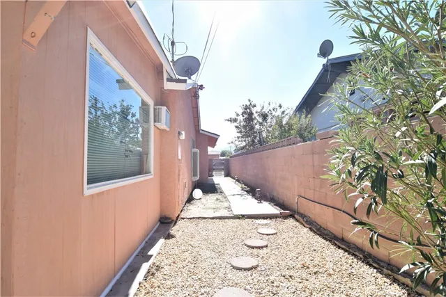 $440,000 | 5055 East Ave R 12, Palmdale, CA 93552