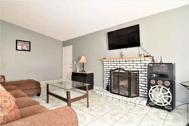 $440,000 | 5055 East Ave R 12, Palmdale, CA 93552