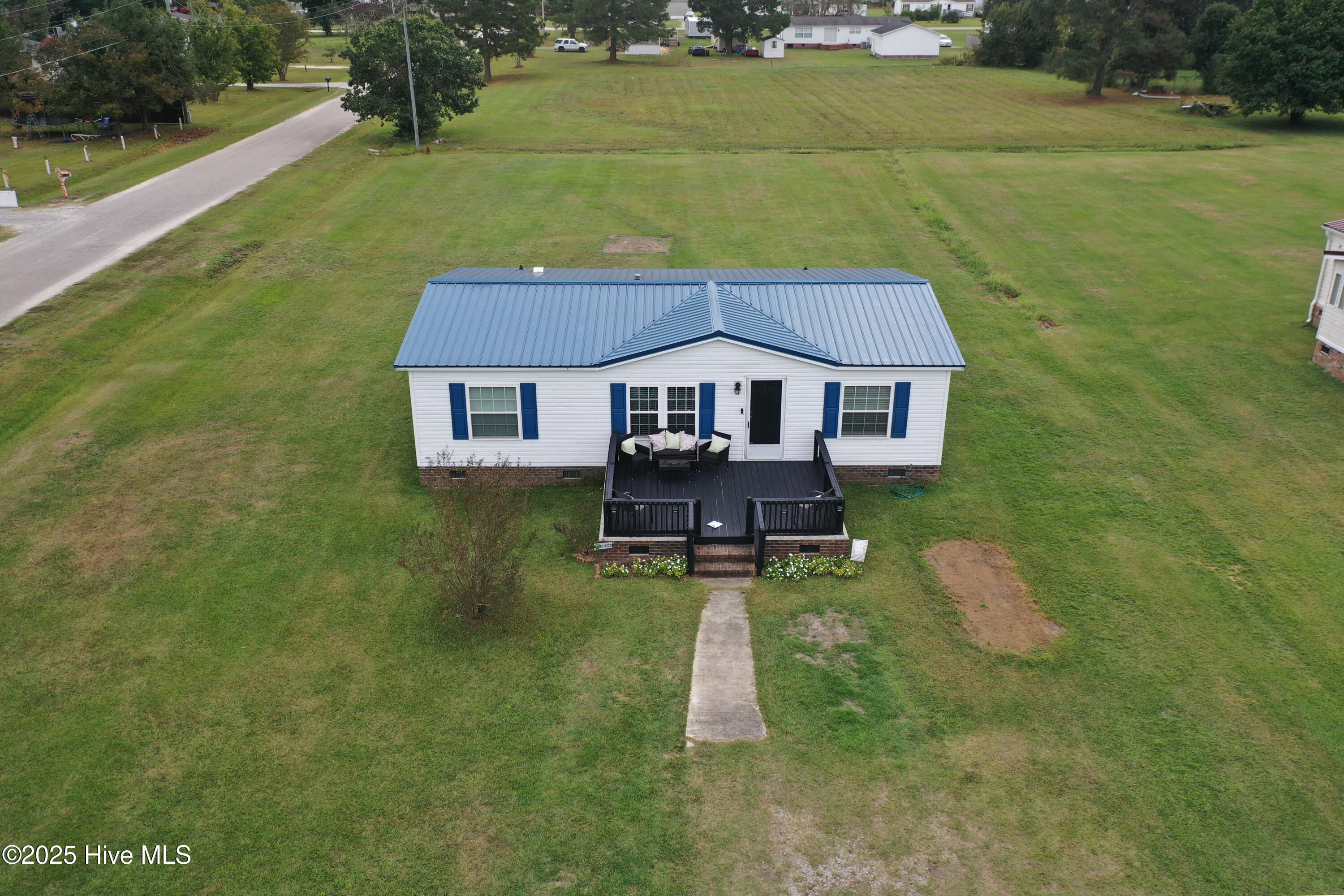 66 Raspberry Lane Lumberton, NC 28360 - Photo 2 of 40 109