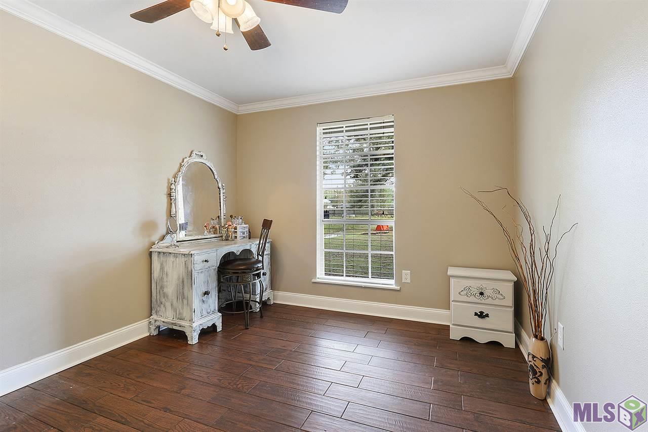 15015 Blackwater Road Baker, LA 70714 - Photo 9 of 19 Gallery Image 9