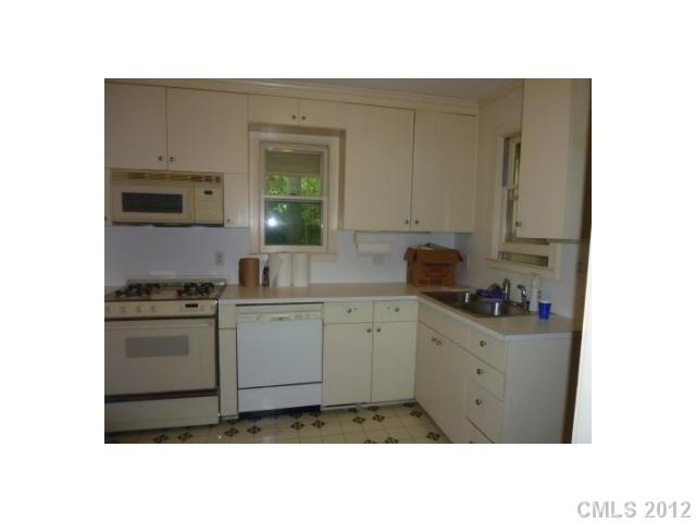 4949 Sharon View Road Charlotte, NC 28226 - Photo 4 of 5 Gallery Image 4