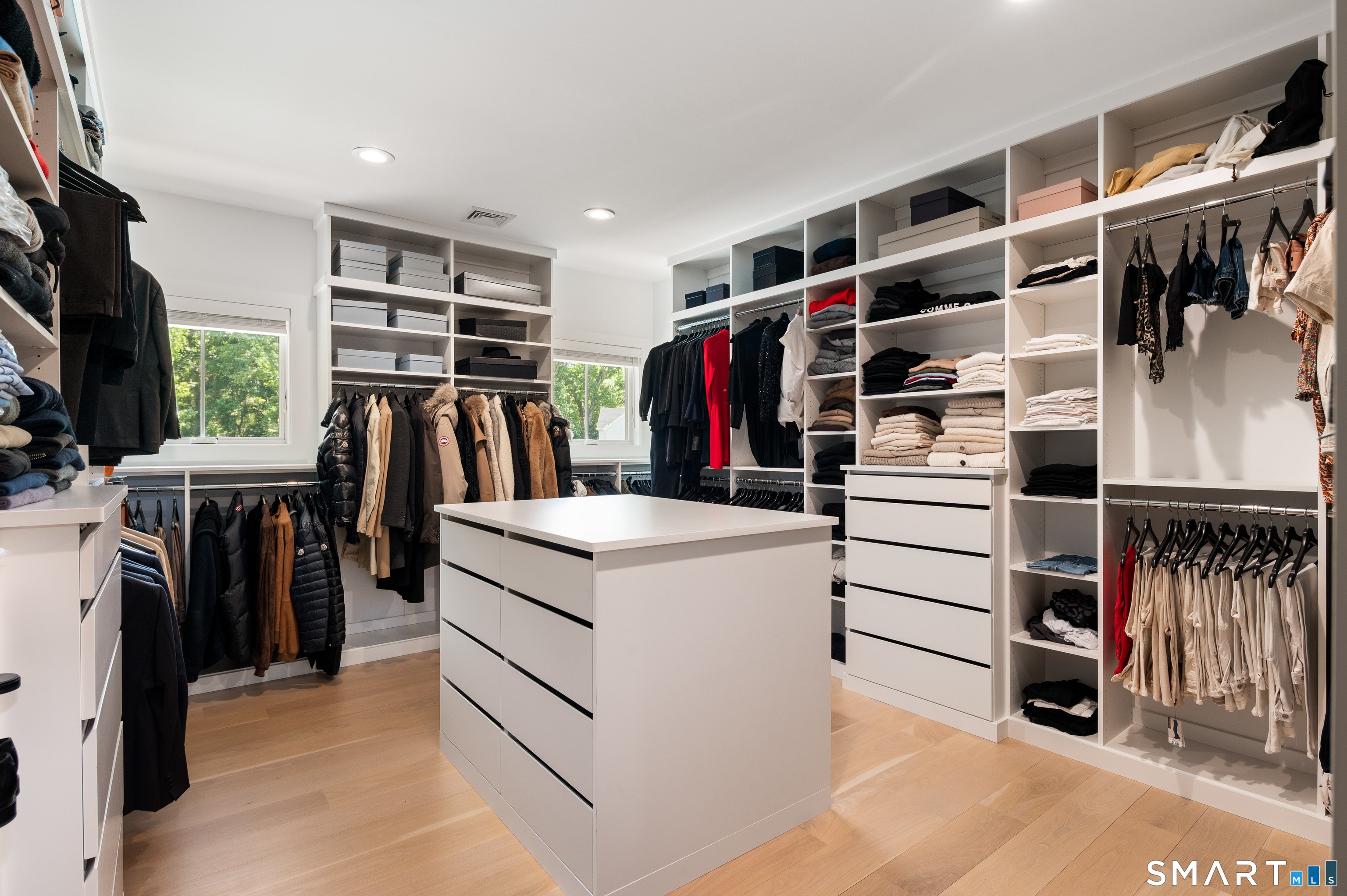 106 Pond Road Stamford, CT 06902 - Photo 21 of 32