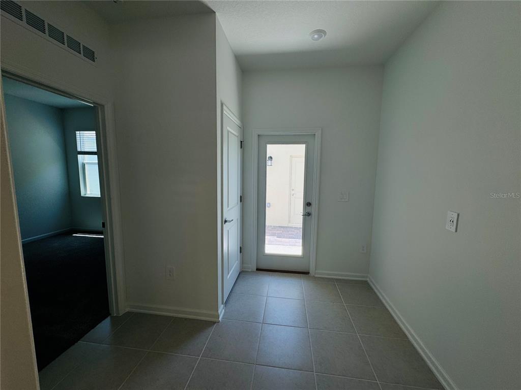 1952 Rider Rain Lane Apopka, FL 32703 - Photo 12 of 34